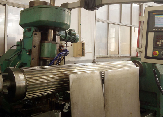 DIN 5480 Düz Pinyon Mili 20CrMnTi Zemin Involute Spline Giriş Mili