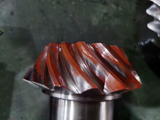 SAE 8620 Spiral Konik Dişliler 58 - 62 HRC AISI AGMA 8