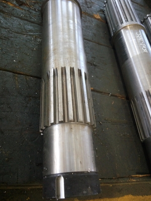 45° Helix Angle Gear Spline Shaft Ra0.4 kabalığı olan alaşımlı çelik