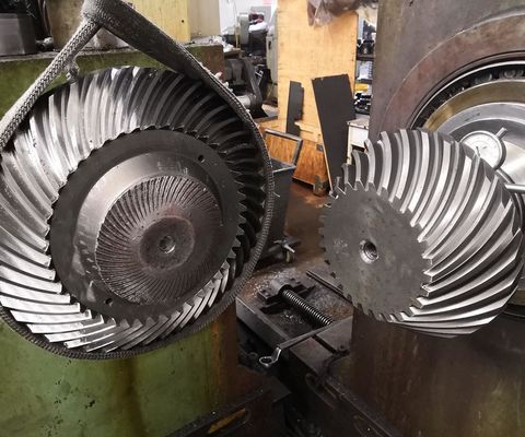 Yüksek hassasiyetli performans ve uzun hizmet ömrü Gleason Tipi Spiral Bevel Gears