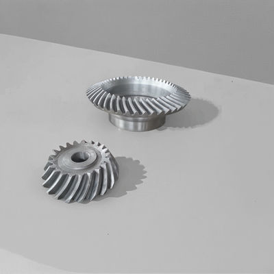 Yüksek Spiral Bevel Gears için Hızlı Üretim Delekleri frezeleme ve Diş Maçlama